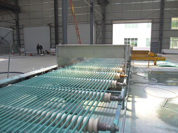 環(huán)氧樹脂涂層鋼筋設(shè)備